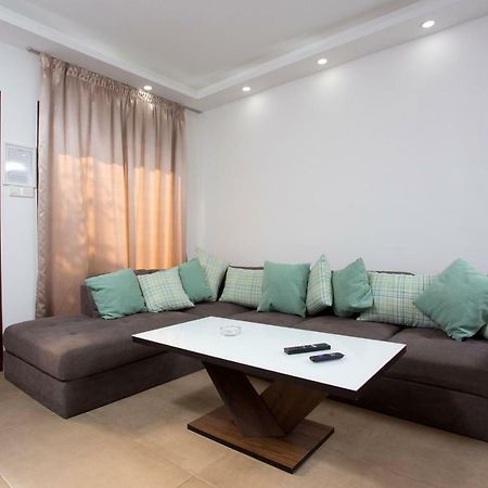 Galatex Beach Living By Trulycyprus Limassol Exteriör bild