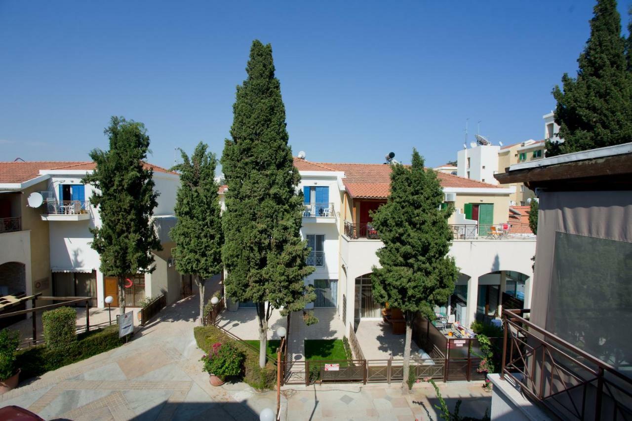 Galatex Beach Living By Trulycyprus Limassol Exteriör bild