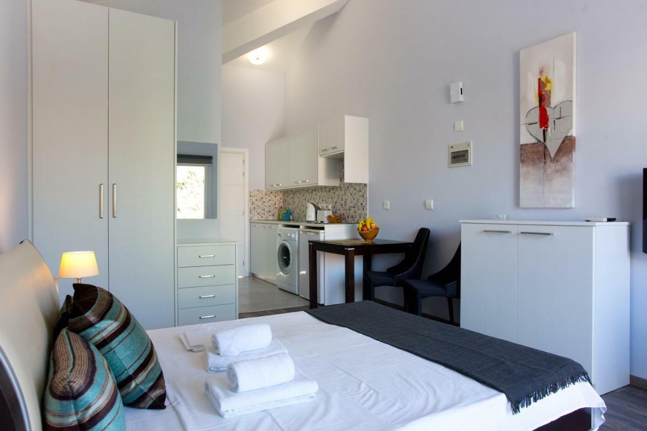 Galatex Beach Living By Trulycyprus Limassol Exteriör bild