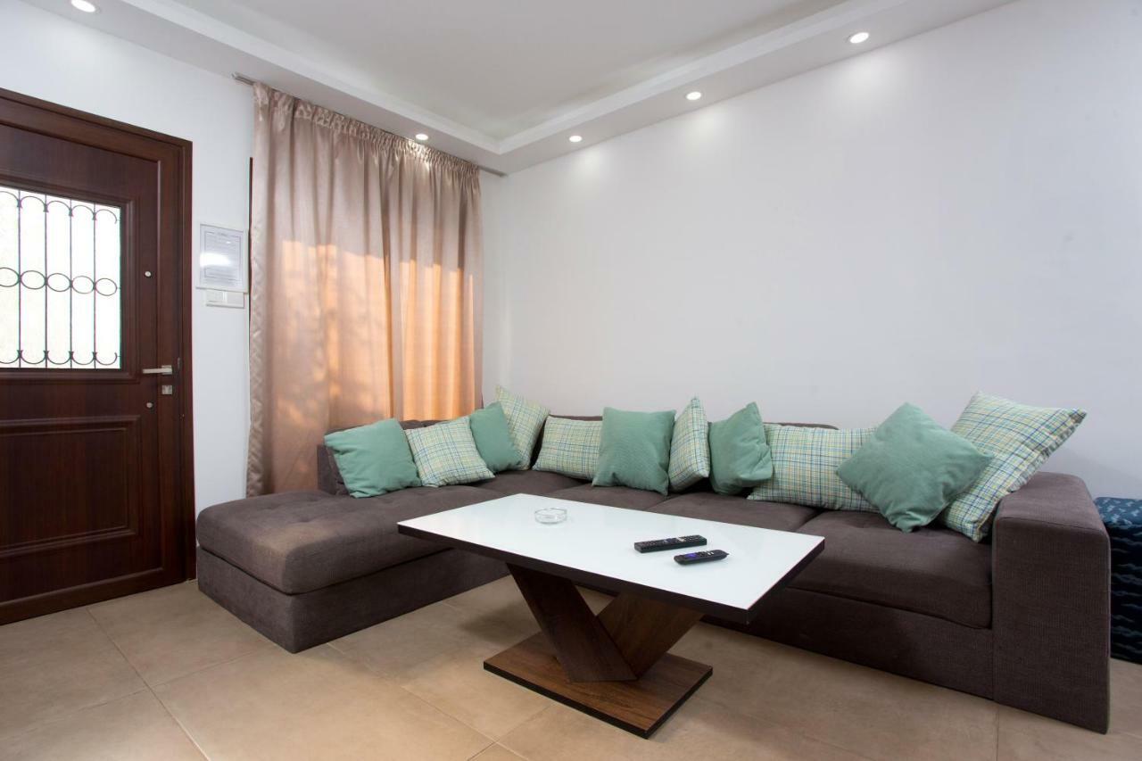 Galatex Beach Living By Trulycyprus Limassol Exteriör bild