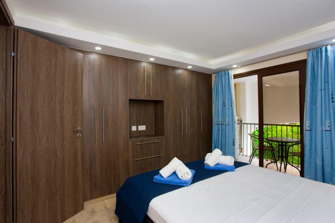 Galatex Beach Living By Trulycyprus Limassol Exteriör bild